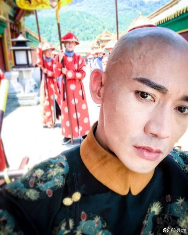 聶遠是個香港人陌生的演員名字,不過他扮演過的角色都鼎鼎有名。其實 聶遠是個香港人陌生的演員名字,不過他扮演過的角色都鼎鼎有名。其實