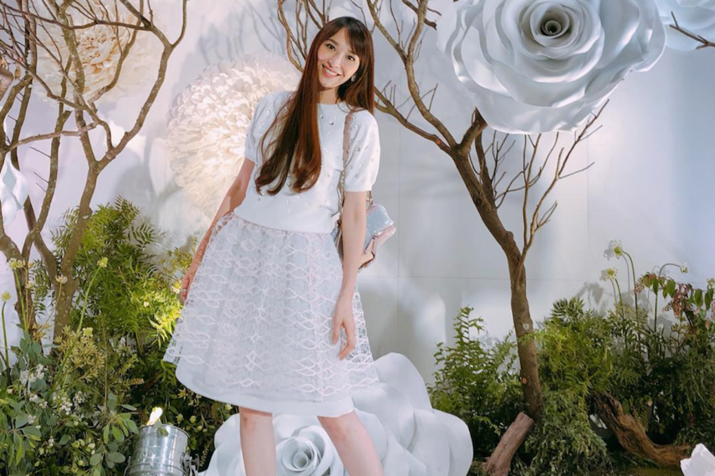 抵押3億豪宅救夫?58億身家吳佩慈為愛淡出演藝圈替丈夫打點生意 抵押3億豪宅救夫?58億身家吳佩慈為愛淡出演藝圈替丈夫打點生意