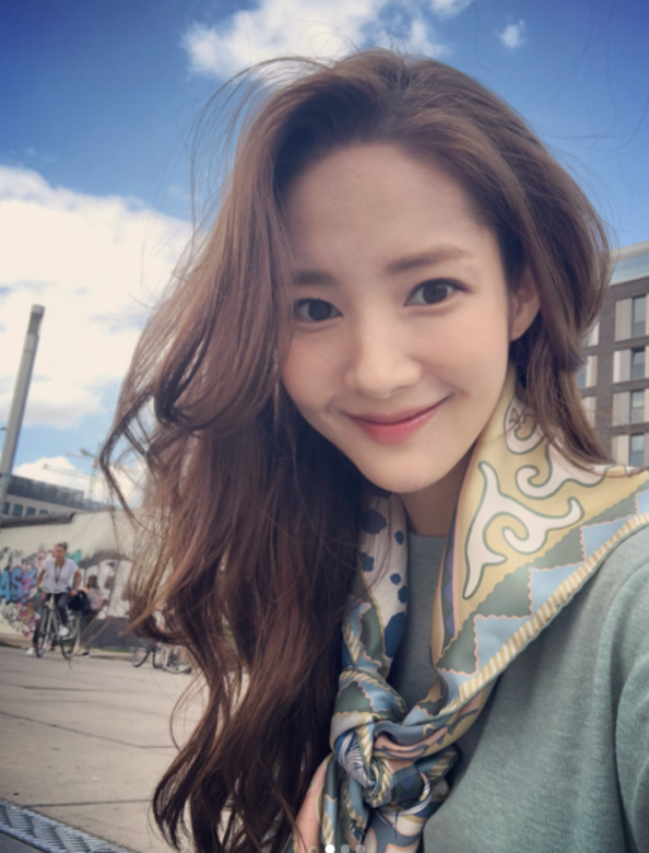 喜歡朴敏英,大概是因為這位一姐有隨和 喜歡朴敏英,大概是因為這位一姐有隨和