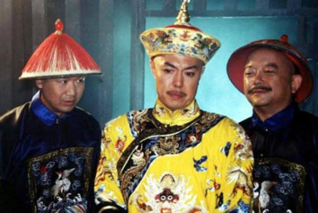《鐵齒銅牙紀曉嵐》張鐵林除江華之外,不得不數在《還珠格格》和《鐵齒銅牙紀 《鐵齒銅牙紀曉嵐》張鐵林除江華之外,不得不數在《還珠格格》和《鐵齒銅牙紀