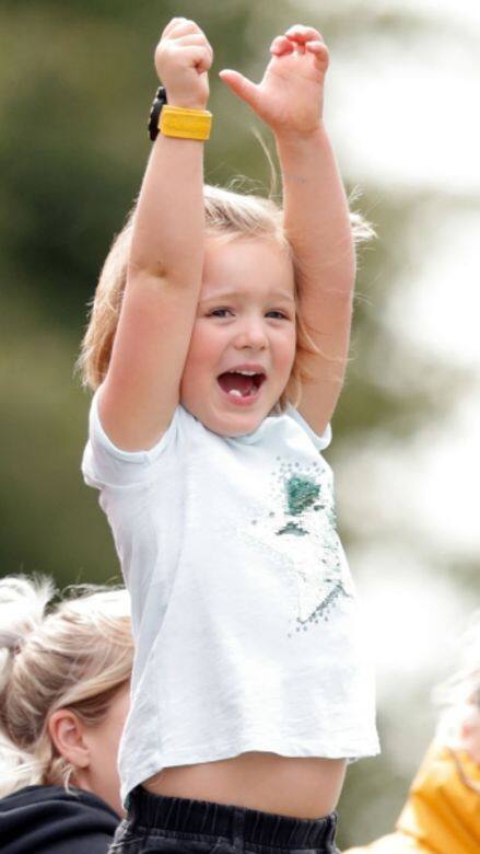 年僅5歲的Mia,父母是Mike Tindall及Zara Tindall 年僅5歲的Mia,父母是Mike Tindall及Zara Tindall