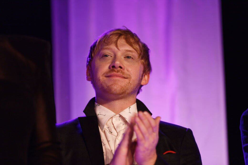 派雪糕的時候,Rupert Grint大概不會有社交困難,事實是這種情況,在他離開青春 派雪糕的時候,Rupert Grint大概不會有社交困難,事實是這種情況,在他離開青春