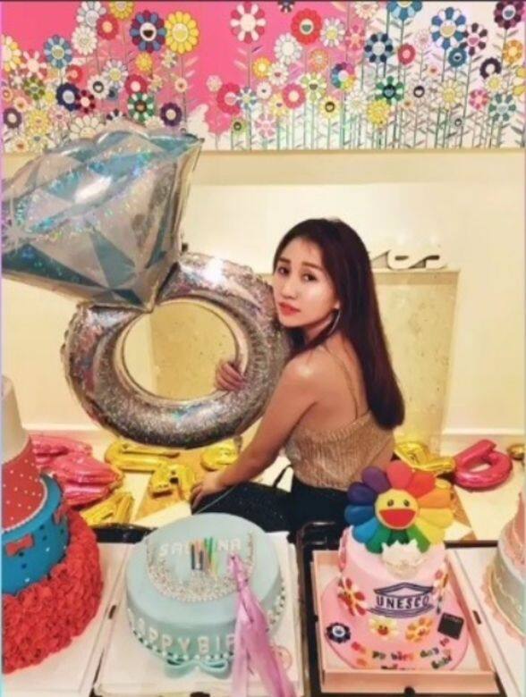 何超盈今年28歲,是何家四房長女 何超盈今年28歲,是何家四房長女