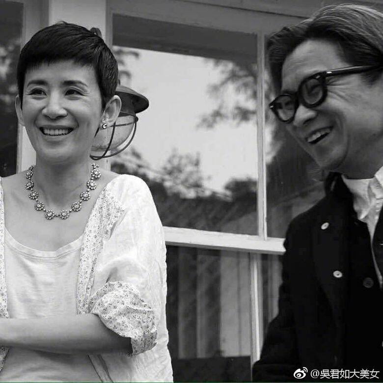 經常扮演諧星的君如不但戲裏搞笑 經常扮演諧星的君如不但戲裏搞笑