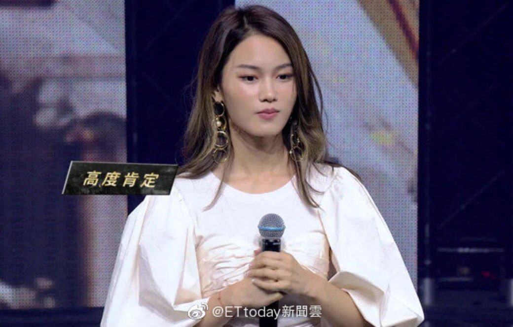 曾經參與百老匯音樂劇《獅子王》 演出的張芮僑,亮眼的外型加上好唱功,讓 曾經參與百老匯音樂劇《獅子王》 演出的張芮僑,亮眼的外型加上好唱功,讓