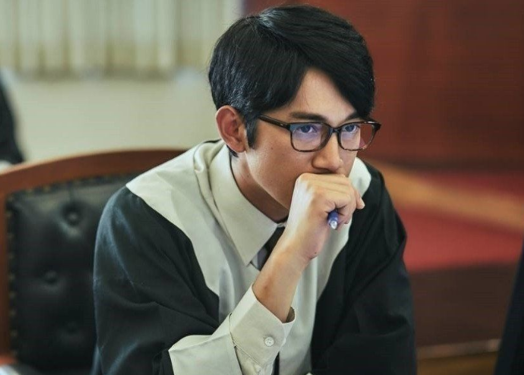 《彼岸之嫁》是一部懸疑題材的劇集,到底收起陽光笑容的吳慷仁,在詭異氛 《彼岸之嫁》是一部懸疑題材的劇集,到底收起陽光笑容的吳慷仁,在詭異氛