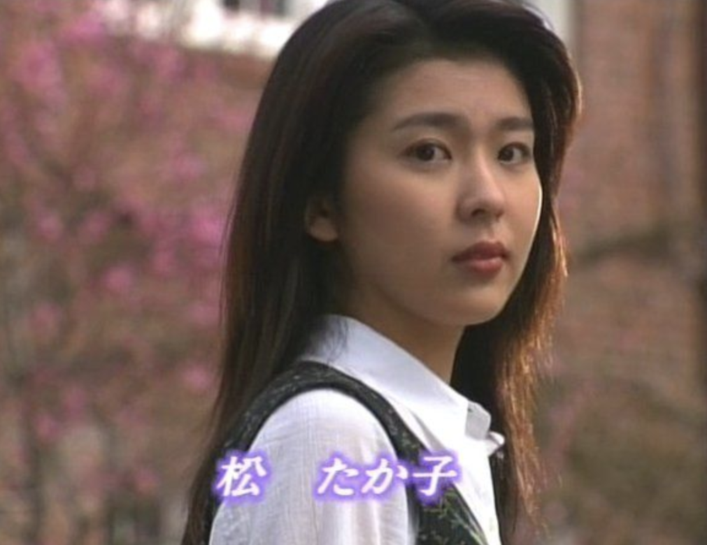 《戀愛世紀》中，木村拓哉劇中的角色名叫片桐哲平；22年後《律政英雄》的導演