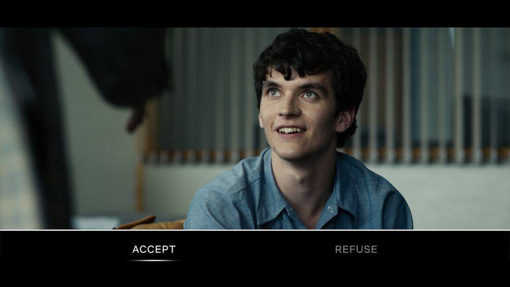 Netflix說《黑鏡》新一集共有五種結局,但由於互動情節變化超過一兆種組合,所 Netflix說《黑鏡》新一集共有五種結局,但由於互動情節變化超過一兆種組合,所