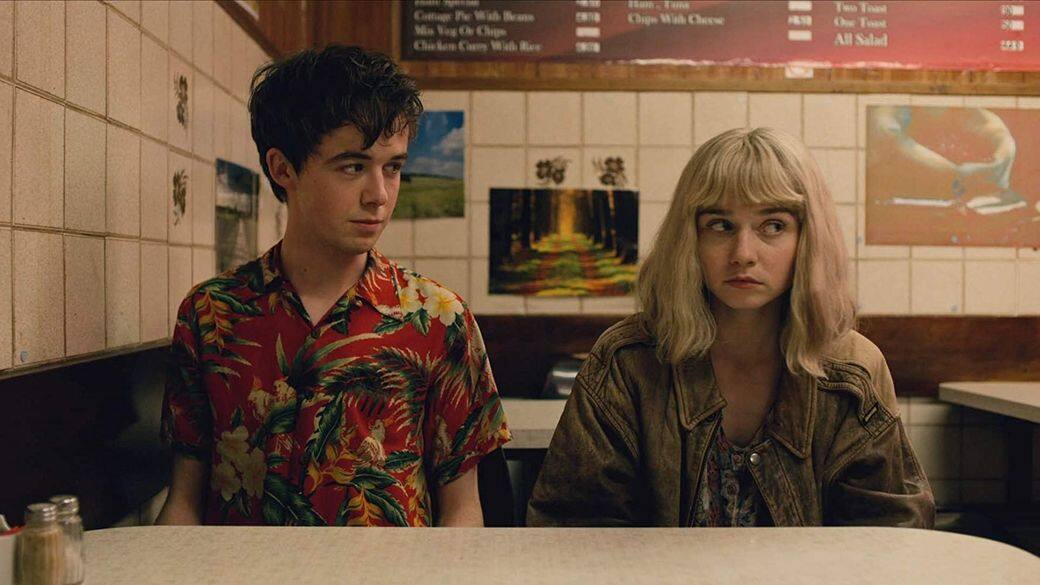 《The End of the F***ing World》第一季其實已拍完漫畫所寫的劇情,但由於劇集大受好 《The End of the F***ing World》第一季其實已拍完漫畫所寫的劇情,但由於劇集大受好