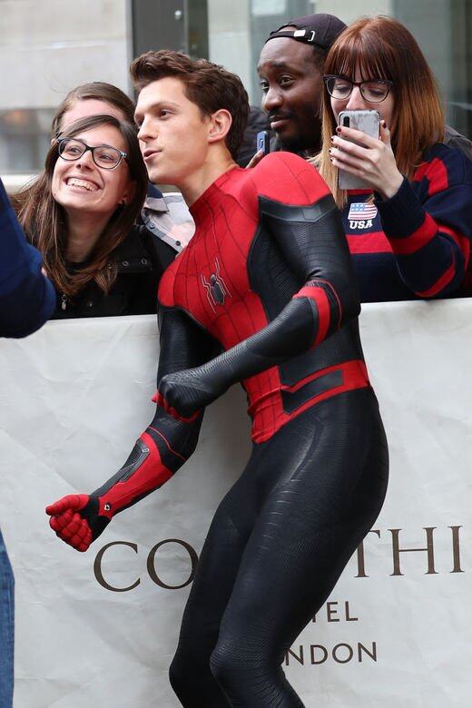Tom Holland 為配合電影的宣傳行程 Tom Holland 為配合電影的宣傳行程
