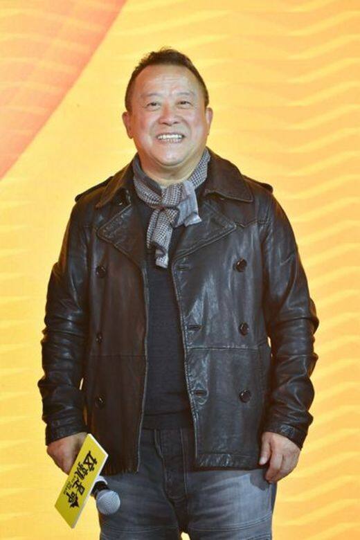 事情後來疑似出現轉機,原來因為曾志偉今年中在九龍城開設西餐廳,洪 事情後來疑似出現轉機,原來因為曾志偉今年中在九龍城開設西餐廳,洪