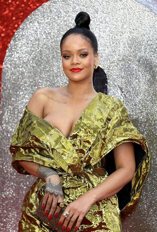 Rihanna在數年前因男友Drake出軌分手後,在一個訪問中更說過:「我現在不需要男 Rihanna在數年前因男友Drake出軌分手後,在一個訪問中更說過:「我現在不需要男