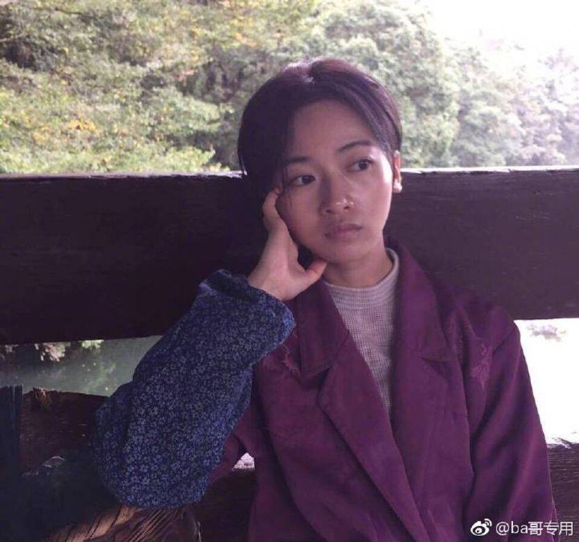 另外亦有網友解釋指,當時吳謹言只是為范冰冰做替身 另外亦有網友解釋指,當時吳謹言只是為范冰冰做替身