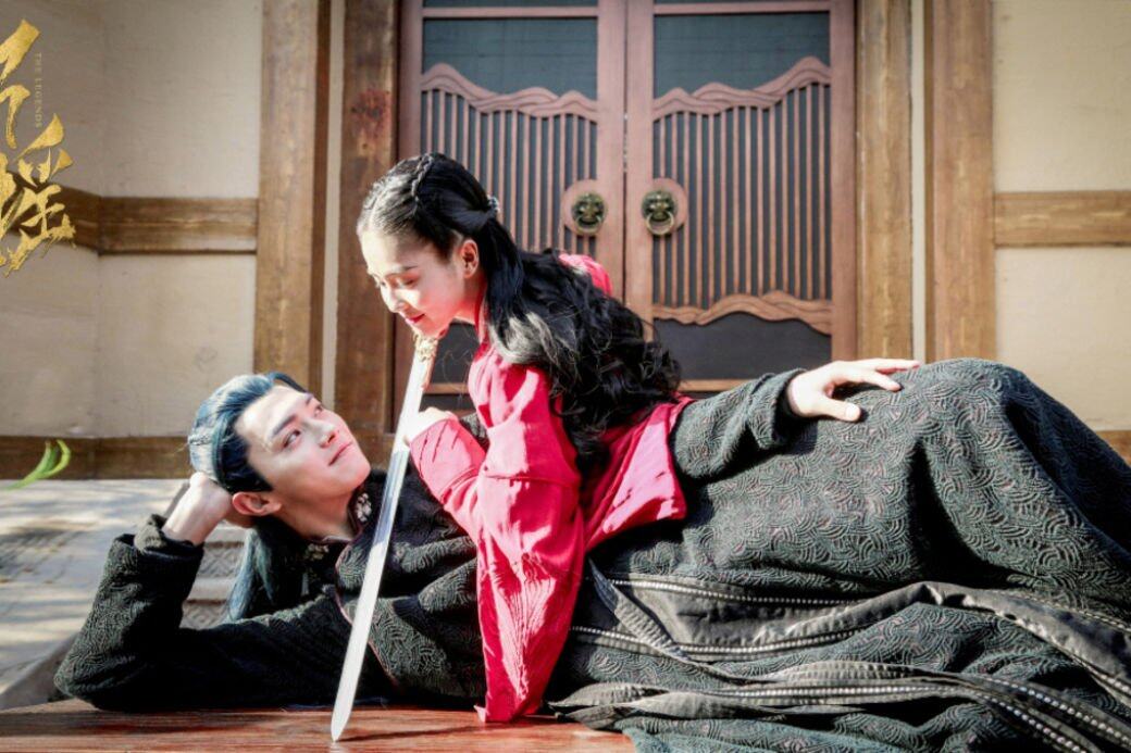吳謹言的「傅恆」不缺豔福,許凱在新劇《招搖》與白鹿明張目膽談情 ? 吳謹言的「傅恆」不缺豔福,許凱在新劇《招搖》與白鹿明張目膽談情 ?