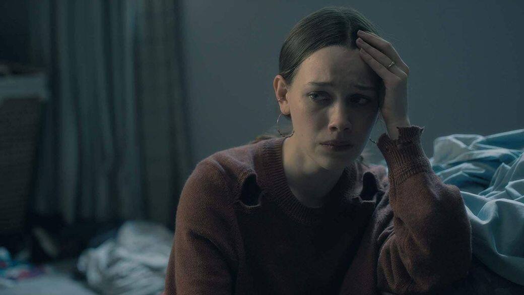 《安眠書店》第二季重點落於新女主角Victoria Pedretti,她在《陰宅異事》中的演出成功為 《安眠書店》第二季重點落於新女主角Victoria Pedretti,她在《陰宅異事》中的演出成功為