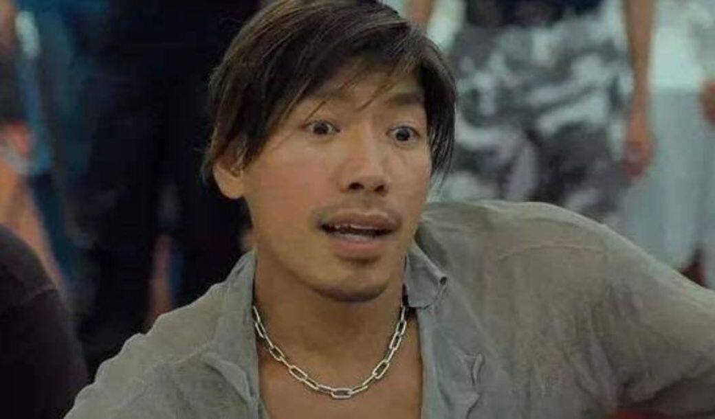 於《古惑仔》中飾演奸角的「烏鴉」張耀揚,演出令人留下深刻印象,但近年他甚 於《古惑仔》中飾演奸角的「烏鴉」張耀揚,演出令人留下深刻印象,但近年他甚