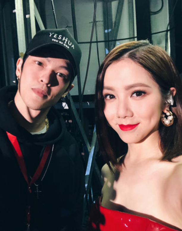 G.E.M.與男友Mark拍拖近兩年,雙方感情穩定 G.E.M.與男友Mark拍拖近兩年,雙方感情穩定