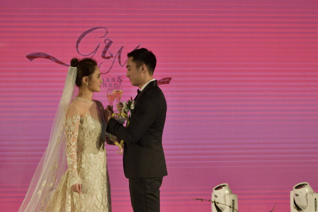 阿嬌婚禮集齊中港台姊妹!成功搶花球的竟然是他 阿嬌婚禮集齊中港台姊妹!成功搶花球的竟然是他