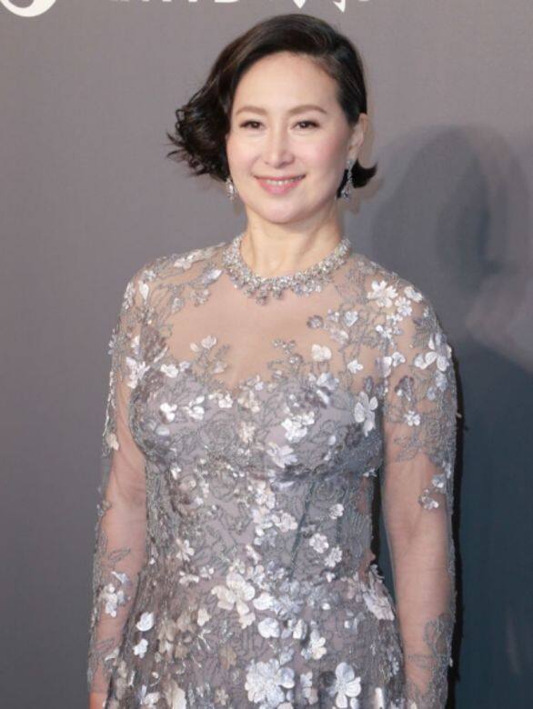 二房長女超瓊是香港女首富及信德集團話事人 二房長女超瓊是香港女首富及信德集團話事人
