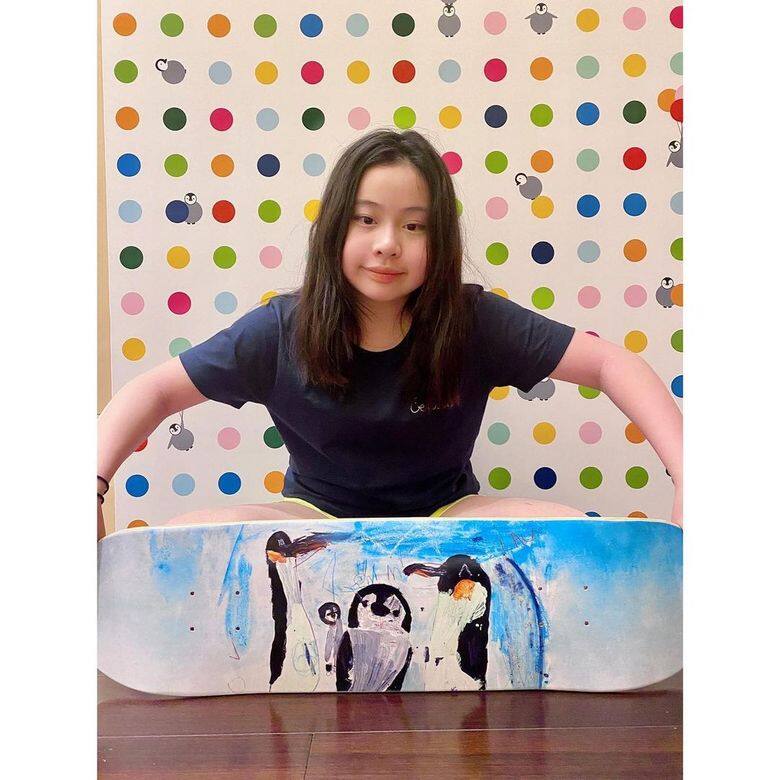 劉秀樺Josephine是大劉與陳凱韻「甘比」的長女,甫出生已獲大劉萬般寵愛,秀樺剛 劉秀樺Josephine是大劉與陳凱韻「甘比」的長女,甫出生已獲大劉萬般寵愛,秀樺剛