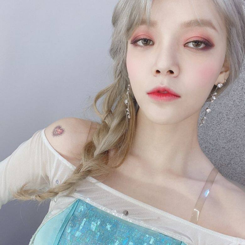 AOA 智珉 AOA 智珉
