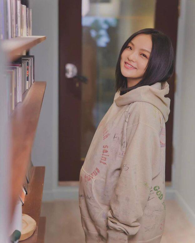 早在七月時,徐佳瑩已經在Instagram上發文公開懷孕喜訊。當時她已經「陀B」五個 早在七月時,徐佳瑩已經在Instagram上發文公開懷孕喜訊。當時她已經「陀B」五個