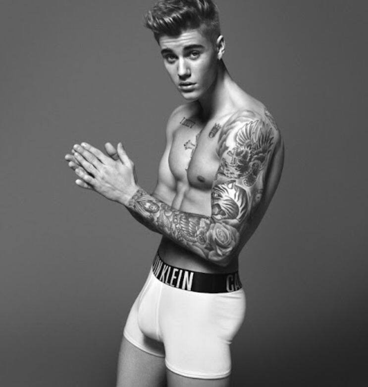 Justin Bieber在2018年結婚,不過無損他的受歡迎程度,這對年輕的夫婦除了長年都 Justin Bieber在2018年結婚,不過無損他的受歡迎程度,這對年輕的夫婦除了長年都