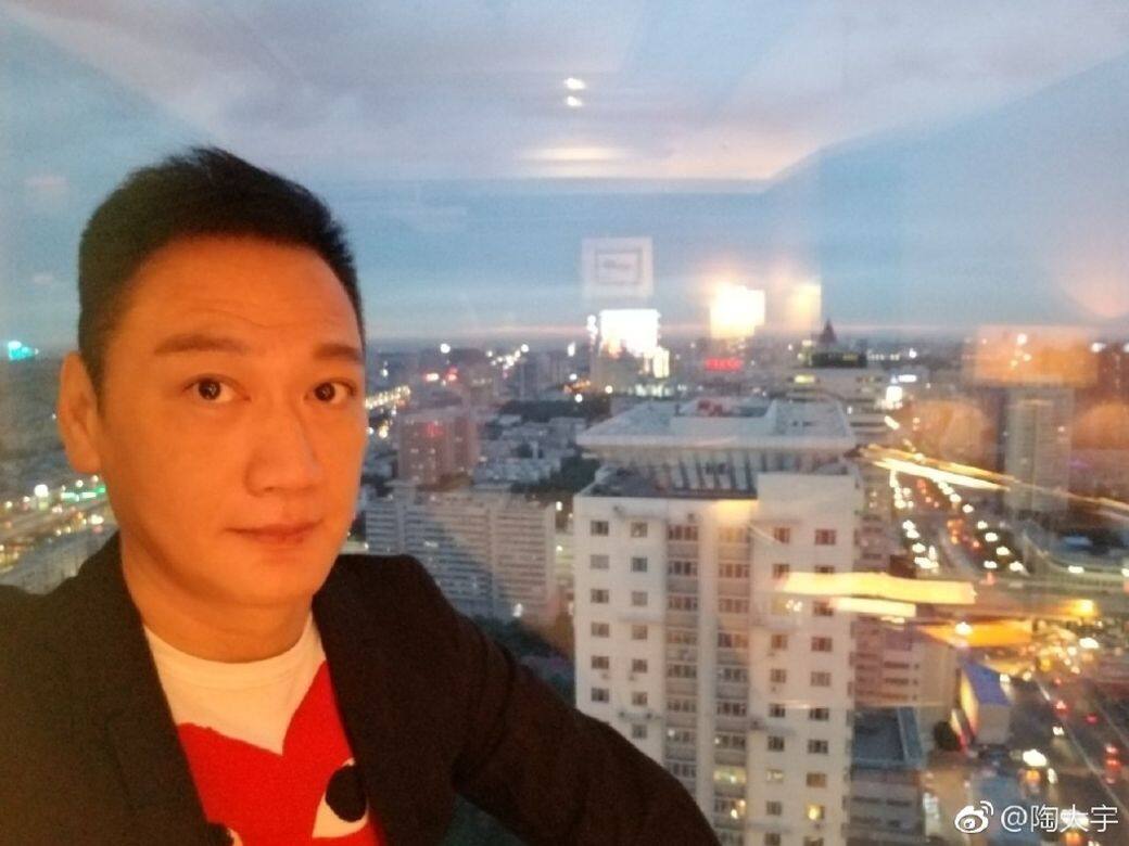 這一個消息,將陶大宇的孝順仔形象由現實帶回熒幕,讓觀眾憶起他和鄭 這一個消息,將陶大宇的孝順仔形象由現實帶回熒幕,讓觀眾憶起他和鄭