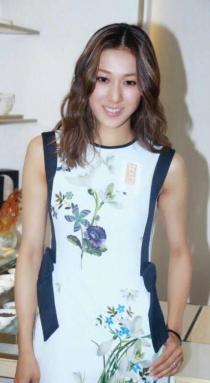 鍾嘉欣, Linda Chung, 媽媽, 再創世紀, 溏心風暴 鍾嘉欣, Linda Chung, 媽媽, 再創世紀, 溏心風暴