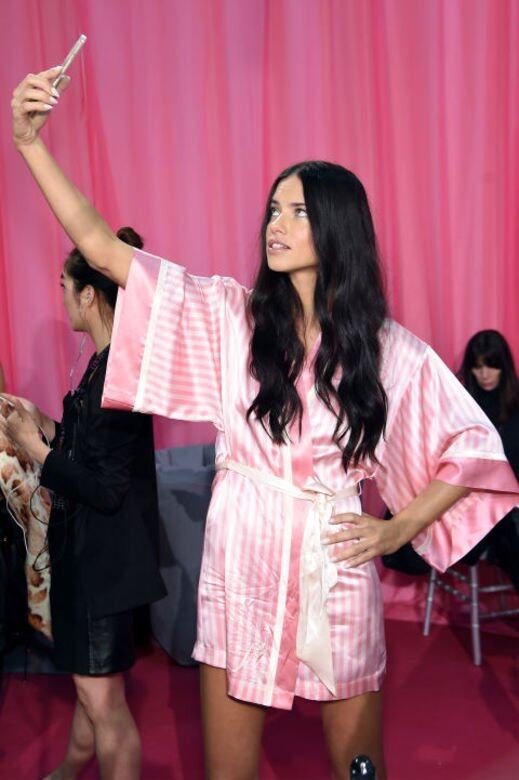 Gigi Hadid, Victoria's Secret, Angel, Kendall Jenner, Alessandra Ambrosio, Selfie Gigi Hadid, Victoria's Secret, Angel, Kendall Jenner, Alessandra Ambrosio, Selfie