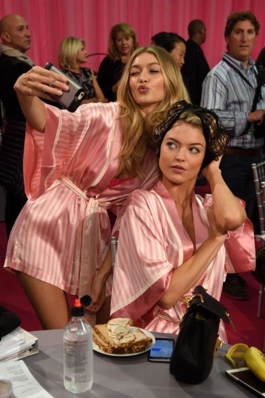 Gigi Hadid, Victoria's Secret, Angel, Kendall Jenner, Alessandra Ambrosio, Selfie Gigi Hadid, Victoria's Secret, Angel, Kendall Jenner, Alessandra Ambrosio, Selfie