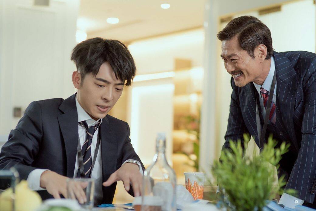 如今黃德斌在《大叔的愛》中飾演中年出櫃同志翟國強,竟然毫無違和感!接 如今黃德斌在《大叔的愛》中飾演中年出櫃同志翟國強,竟然毫無違和感!接