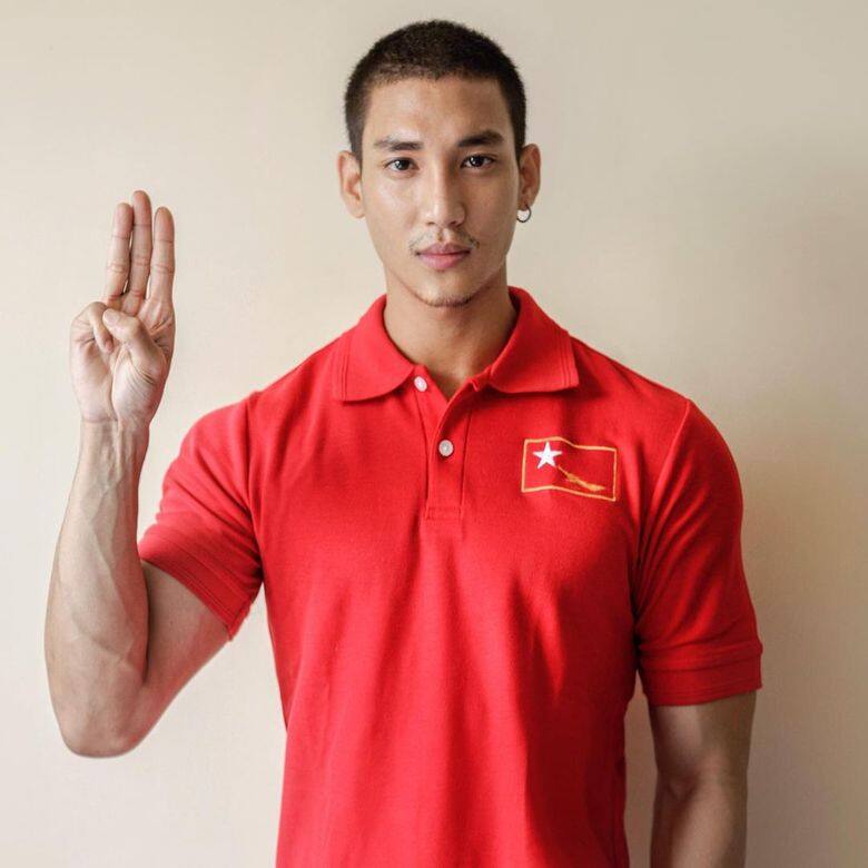 Paing Takhon如此內外兼備,實在讓粉絲們很難不愛上他!他的超級英雄形象,亦與 Paing Takhon如此內外兼備,實在讓粉絲們很難不愛上他!他的超級英雄形象,亦與