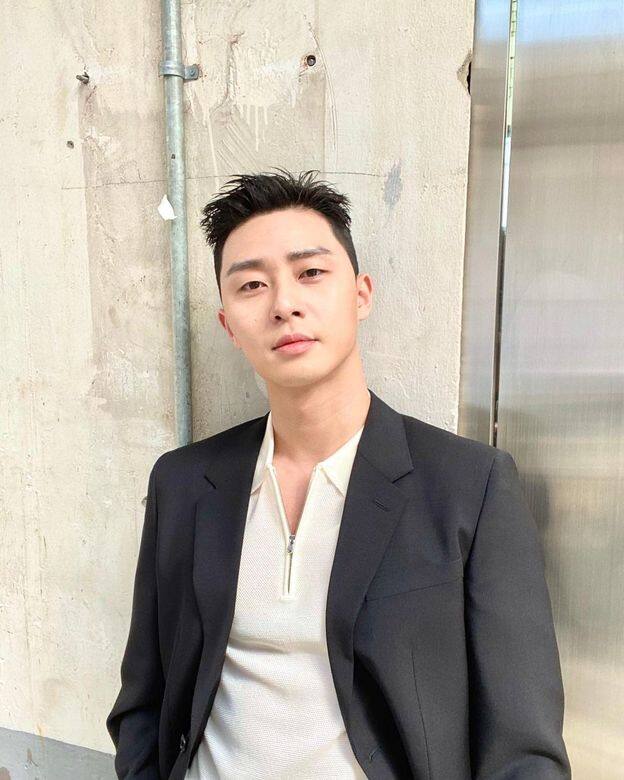 至於說起為甚麼會選擇朴敘俊,原來與導演Nia DaCosta有一段小插曲,她曾在自 至於說起為甚麼會選擇朴敘俊,原來與導演Nia DaCosta有一段小插曲,她曾在自