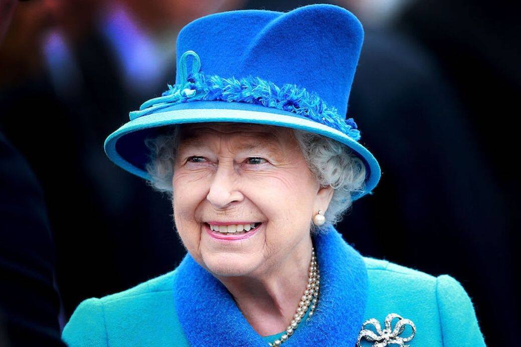 瘋狂追劇、騎馬烤肉!93歲英女皇的2個月暑假竟然這樣過 瘋狂追劇、騎馬烤肉!93歲英女皇的2個月暑假竟然這樣過