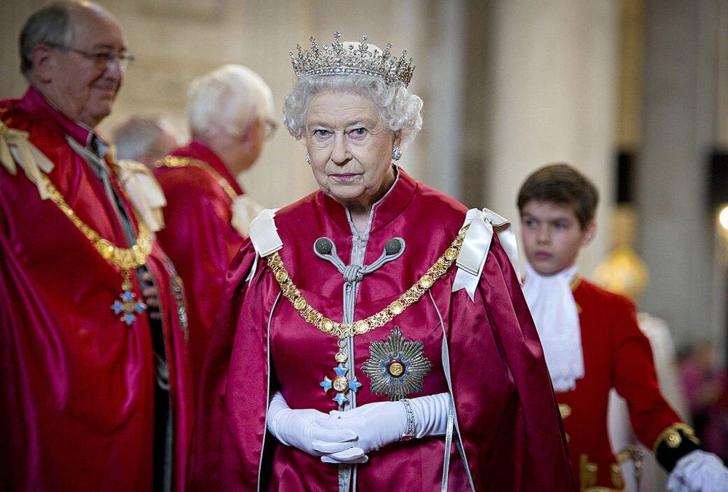 所以,今年夏天文翠珊辭任首相,最傷心的或許是英女王呢,因為她要待新 所以,今年夏天文翠珊辭任首相,最傷心的或許是英女王呢,因為她要待新