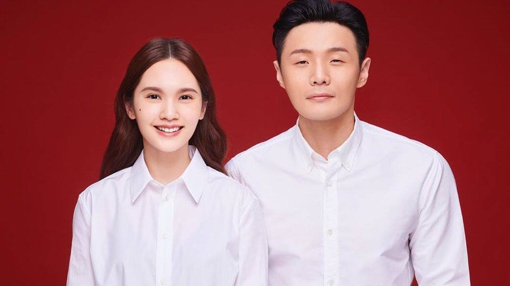 楊丞琳和李榮浩被爆料雙雙現身合肥民政廳註冊結婚,兩口子亦同步在 楊丞琳和李榮浩被爆料雙雙現身合肥民政廳註冊結婚,兩口子亦同步在