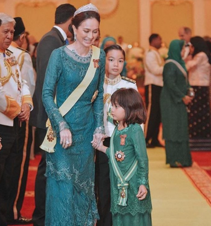 厭世小公主 Raja Nazira Safya 馬來西亞 霹靂州 厭世小公主 Raja Nazira Safya 馬來西亞 霹靂州