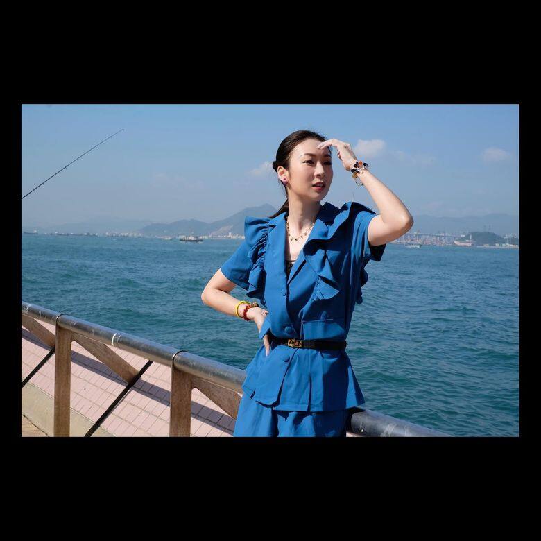 莊思敏、思明及思華三姊妹父親是中國光大控股前主席莊寶,家族身家估 莊思敏、思明及思華三姊妹父親是中國光大控股前主席莊寶,家族身家估