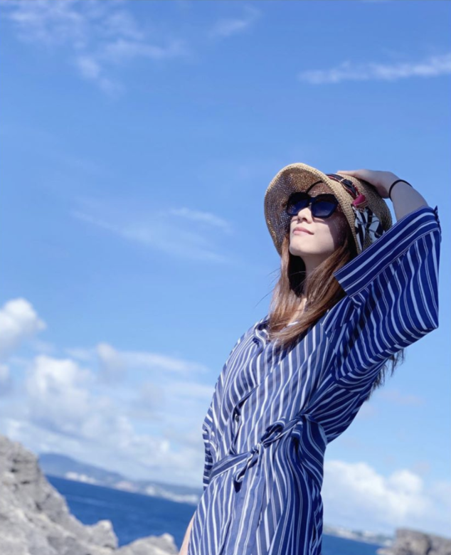 Stephy表面上看似不動聲色,其實暗地裡都有為戀情打算。去年她就在台北開 Stephy表面上看似不動聲色,其實暗地裡都有為戀情打算。去年她就在台北開