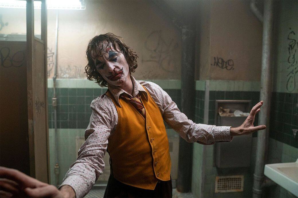 2020金球獎影帝誰屬,最後五強包括《JOKER小丑》華堅馮力士(Joaquin Phoenix)、《萬千痛愛在一 2020金球獎影帝誰屬,最後五強包括《JOKER小丑》華堅馮力士(Joaquin Phoenix)、《萬千痛愛在一