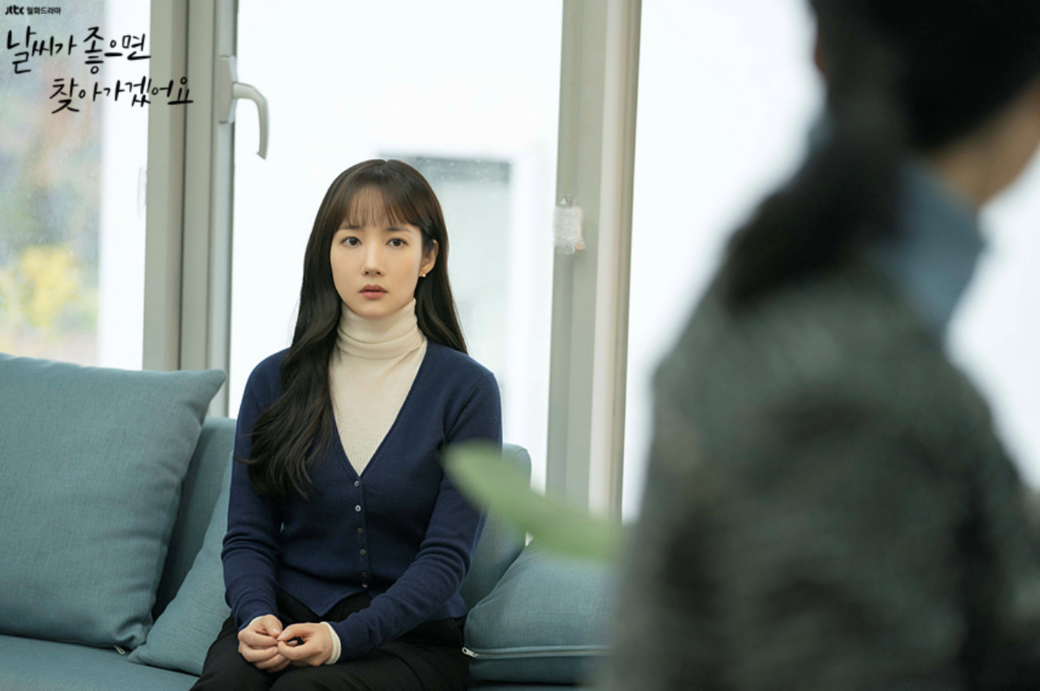 雖然說海媛沒有金秘書和成美的陽光氣息,在她的骨子裏卻有明朗的特 雖然說海媛沒有金秘書和成美的陽光氣息,在她的骨子裏卻有明朗的特