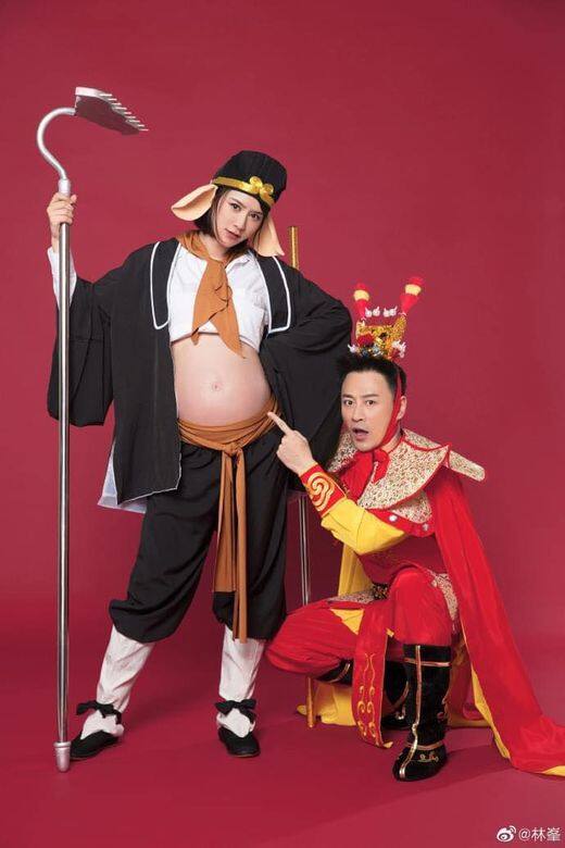 有別於其他藝人的孕照寫真,林峯和老婆別出心裁扮演《西遊記》中的人物 有別於其他藝人的孕照寫真,林峯和老婆別出心裁扮演《西遊記》中的人物