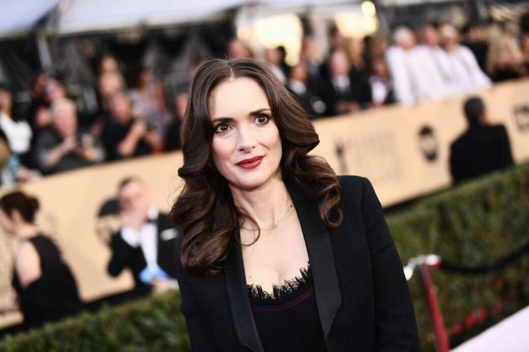 曾與Johnny Depp愛得轟烈卻歷盡情傷!Winona Ryder:「寧願從不結婚,總好過要經歷多次離婚。」 曾與Johnny Depp愛得轟烈卻歷盡情傷!Winona Ryder:「寧願從不結婚,總好過要經歷多次離婚。」