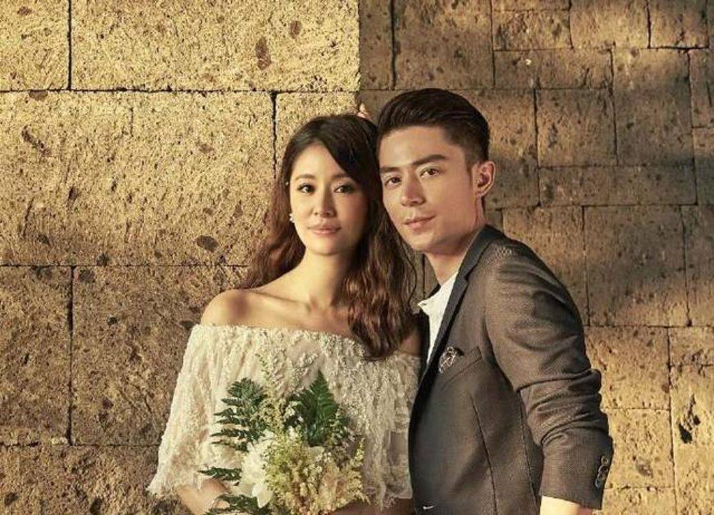 林心如跟霍建華在2016年結婚,二人育有一女霍小如,去年年底傳出二人已 林心如跟霍建華在2016年結婚,二人育有一女霍小如,去年年底傳出二人已