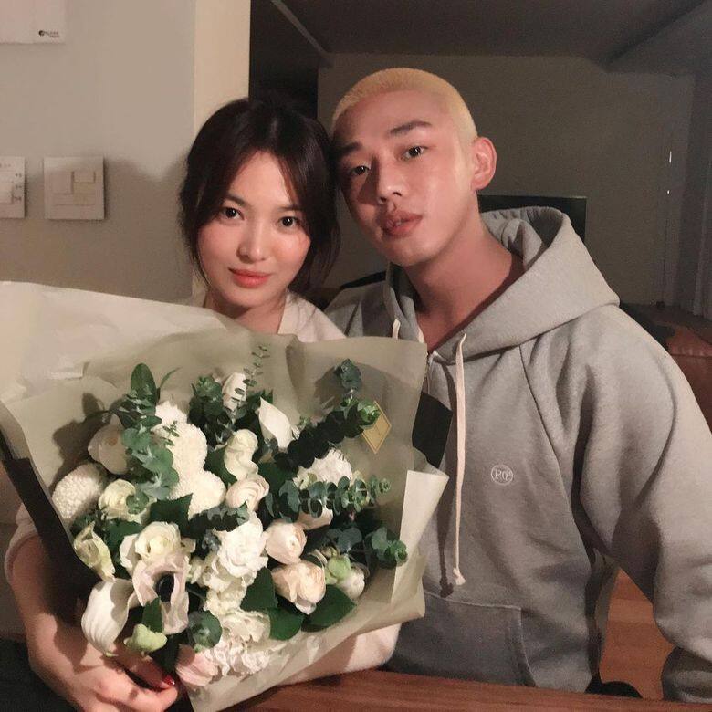 劉亞仁和宋慧喬是演藝圈知名的好友黨,兩人同為UAA經紀公司的旗下演 劉亞仁和宋慧喬是演藝圈知名的好友黨,兩人同為UAA經紀公司的旗下演
