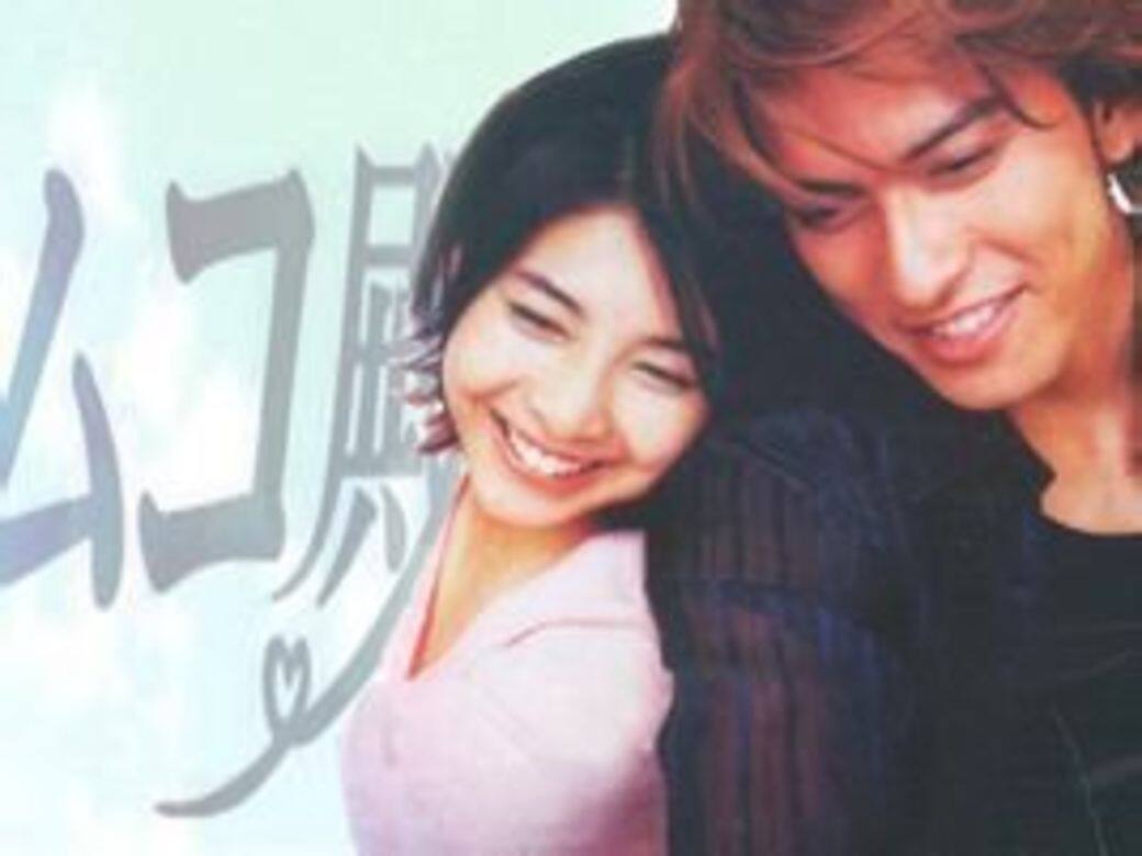 竹內結子生於埼玉縣,中學畢業後在東京原宿被星探發掘,1996年拍劇出道 竹內結子生於埼玉縣,中學畢業後在東京原宿被星探發掘,1996年拍劇出道