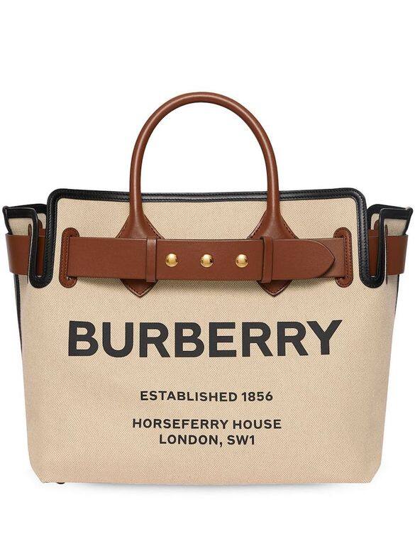 這個Burberry手袋筆者已先放進wishlist,因為它真的很優雅呢!很喜歡手袋的啡色腰 這個Burberry手袋筆者已先放進wishlist,因為它真的很優雅呢!很喜歡手袋的啡色腰