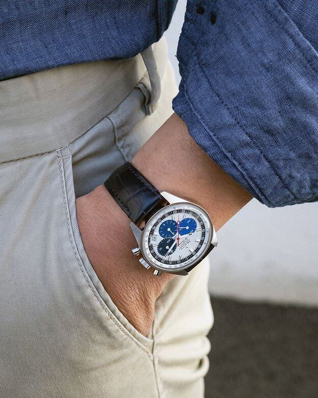 瑞士名錶品牌ZENITH一向深受不少男士喜愛,品牌最新推出這款Chronomaster Revival Manufacture錶廠 瑞士名錶品牌ZENITH一向深受不少男士喜愛,品牌最新推出這款Chronomaster Revival Manufacture錶廠