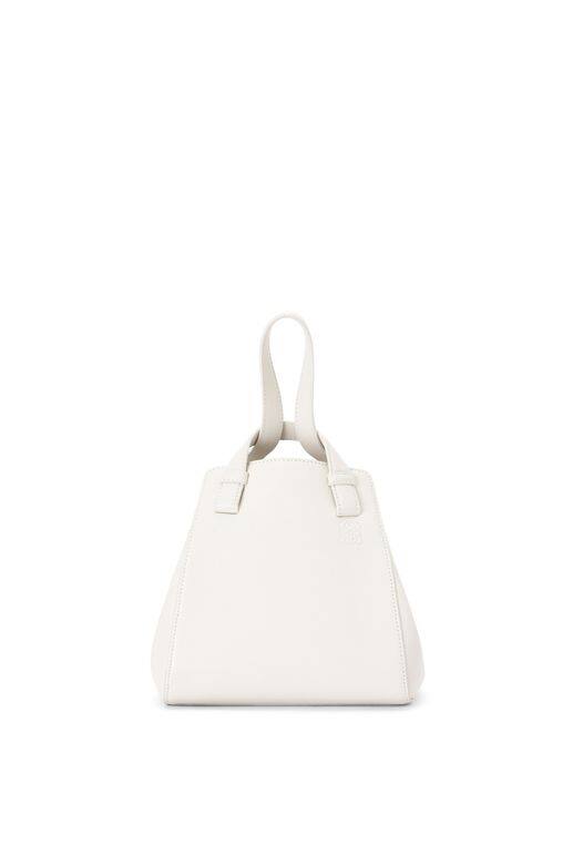 Loewe Hammock Nugget袋 Loewe Hammock Nugget袋